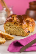 Load image into Gallery viewer, Raisin Challah

