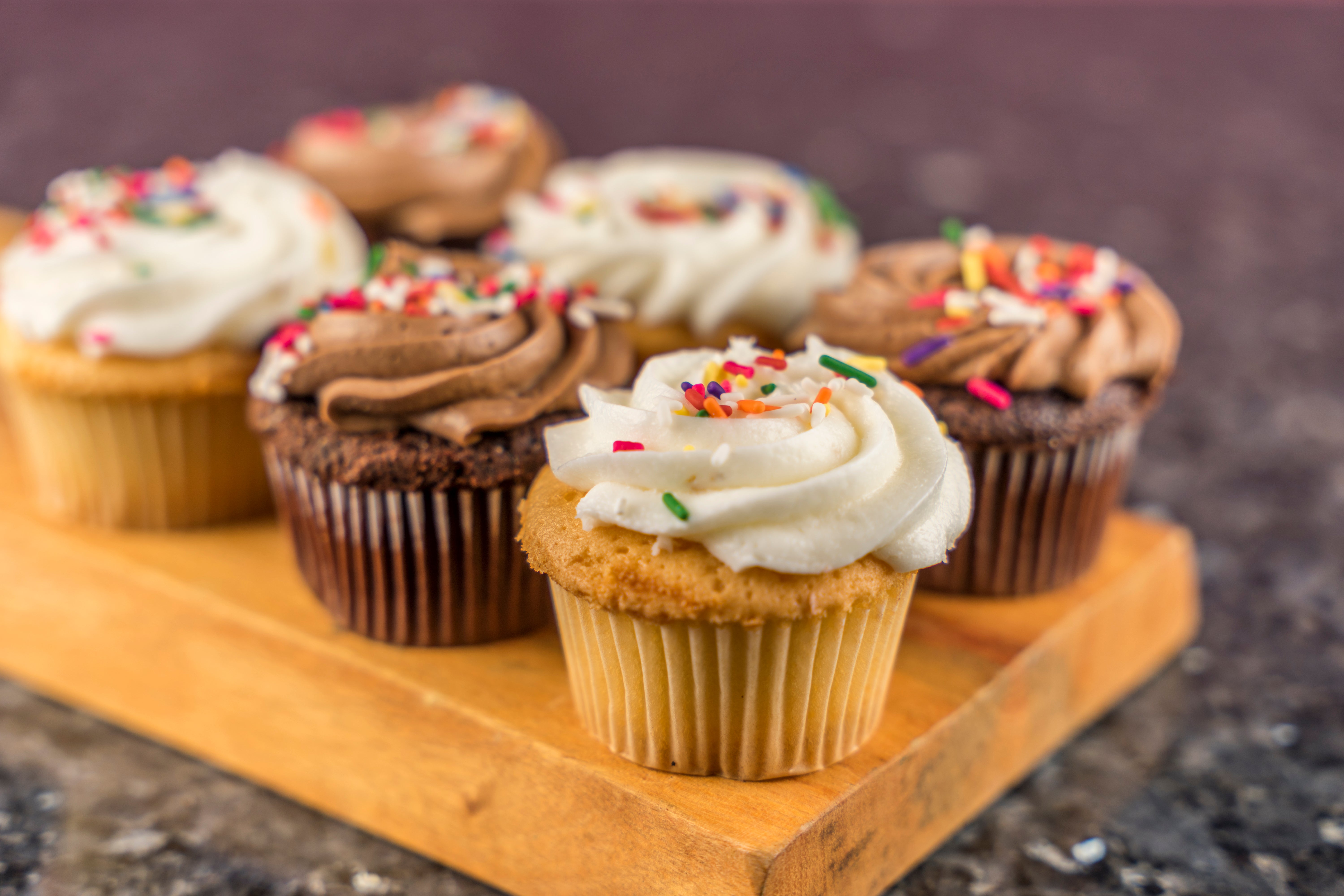 Cakes and Pastries – ButterFlake