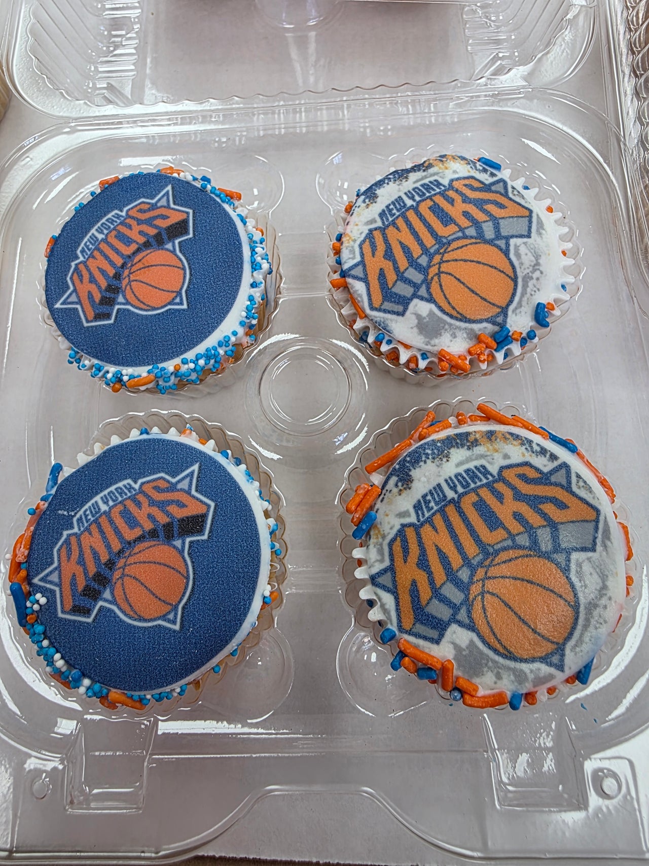 Knicks 4 Pack Cupcakes