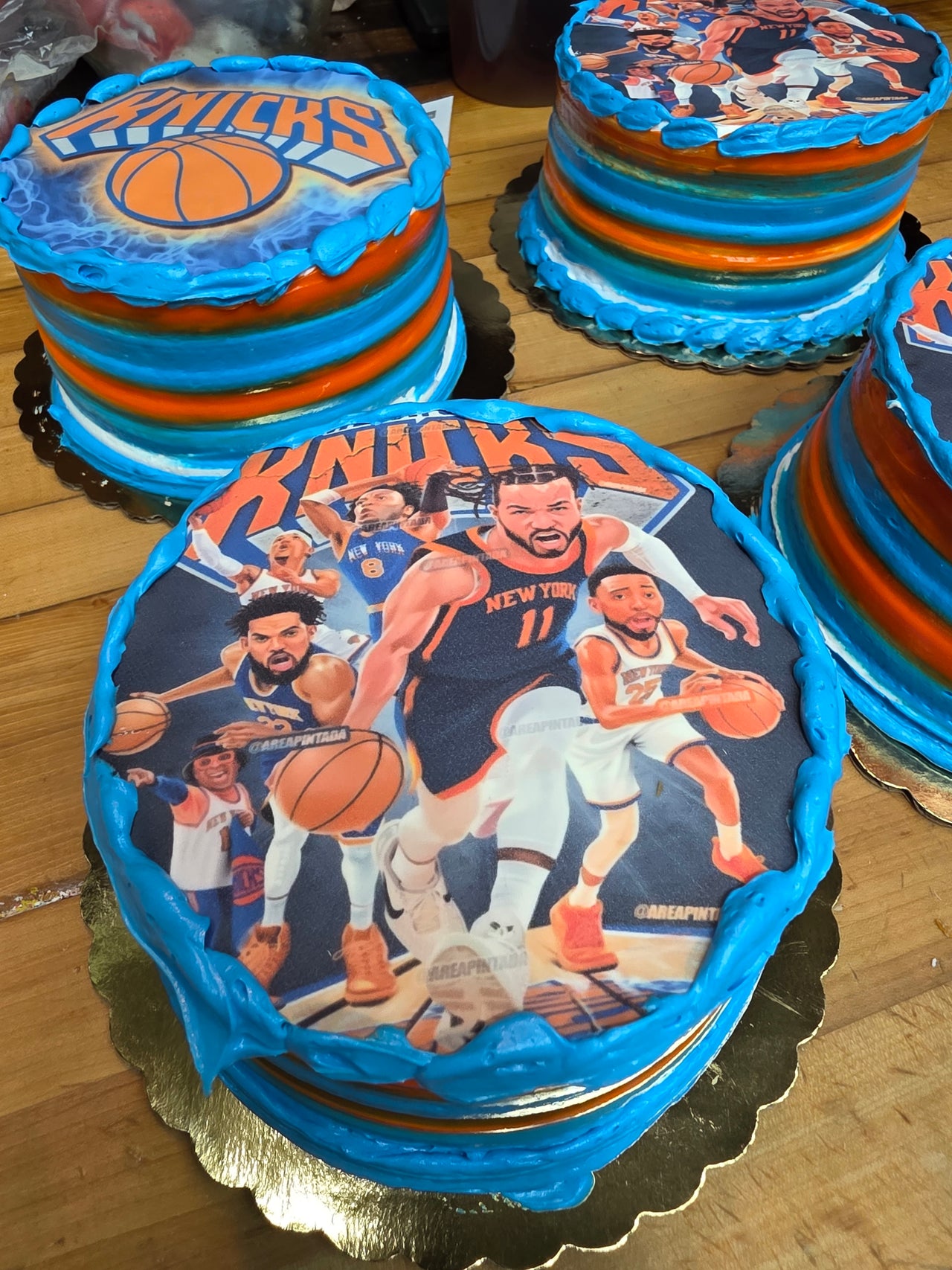 Knicks Layer Cakes