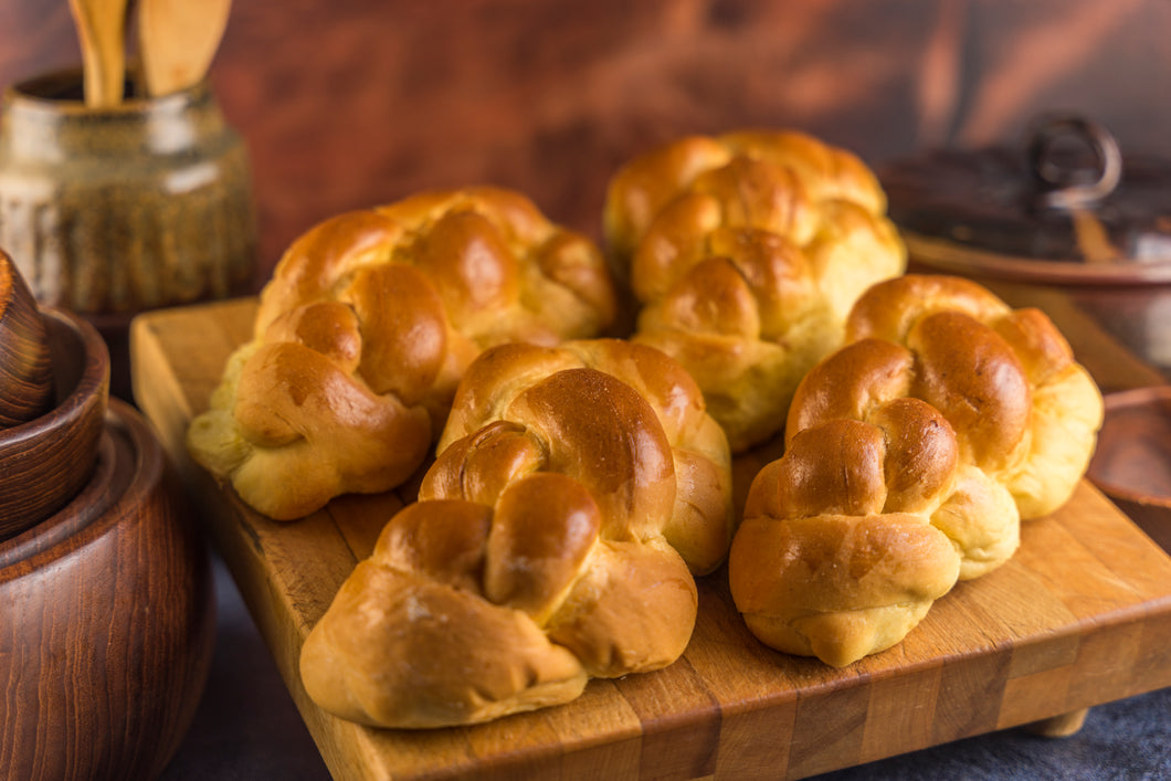 Large Braided Challah Rolls 2-Pack