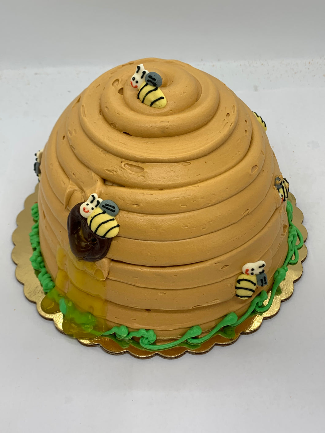 Bee Hive Cake